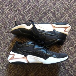 Women’s Puma Shoes